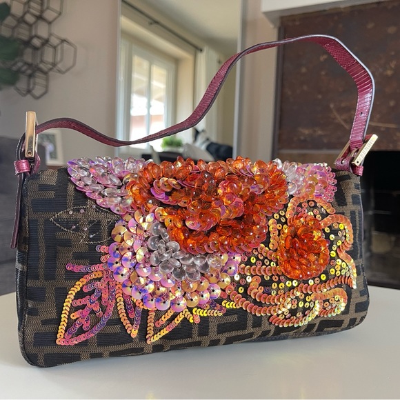 SOLD - Incredibly Rare Vintage Fendi Beaded Sequin Swirl Zucca Baguette - Picture 5 of 17